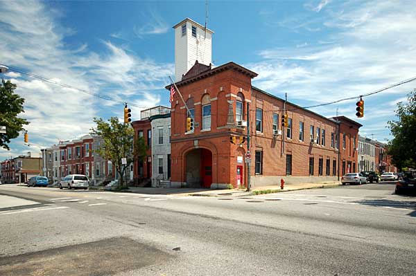 Looking Southeast at Riverside Avenue on Fort Avenue